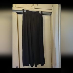 Uniqlo Wide leg Black pants with pockets Med